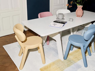 5 Kaboom around table