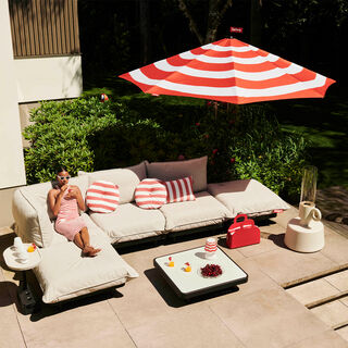 Paletti Hocker Outfit